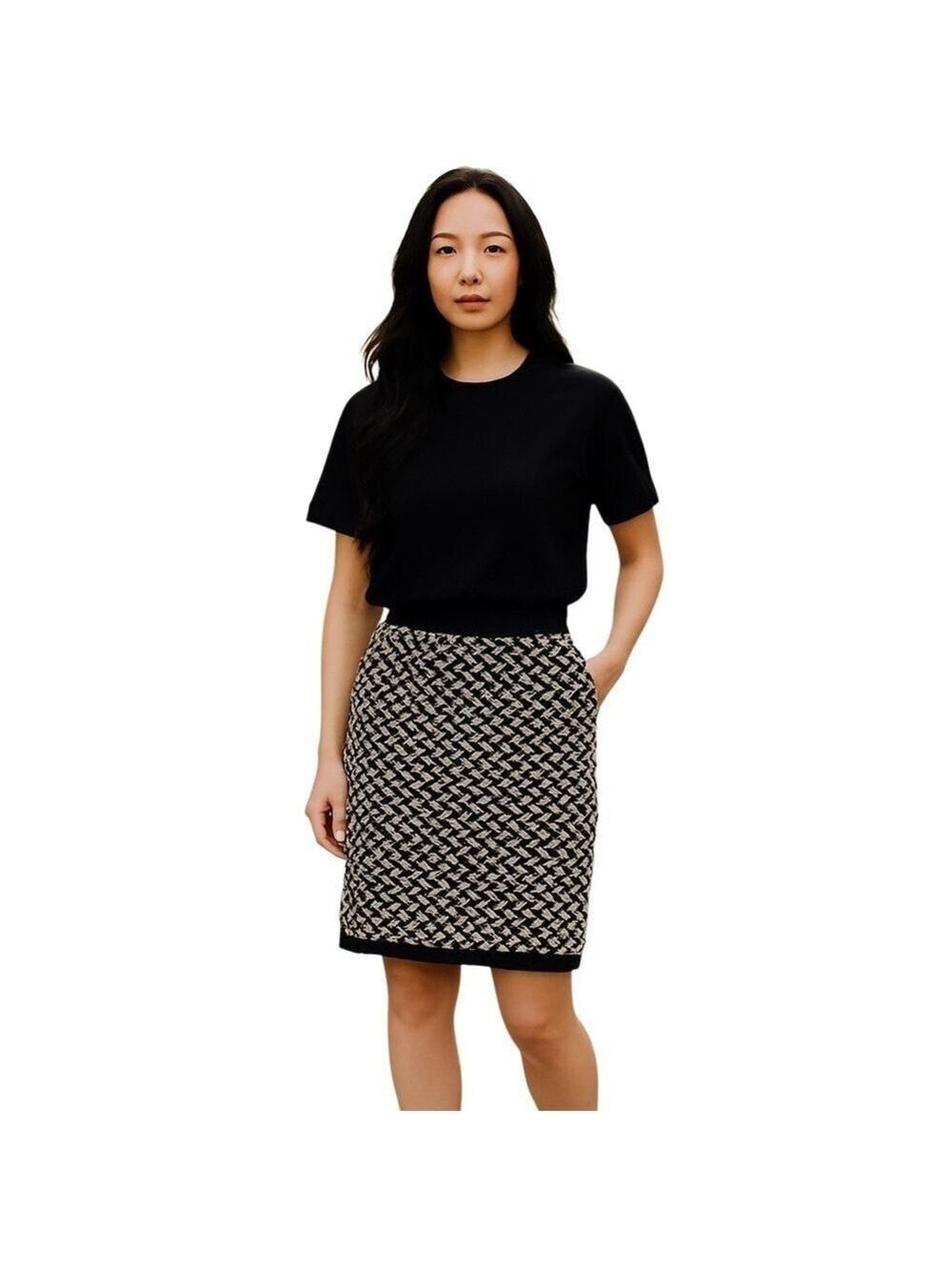 Asos knit pencil skirt geometric design black metallic gold white size 2
